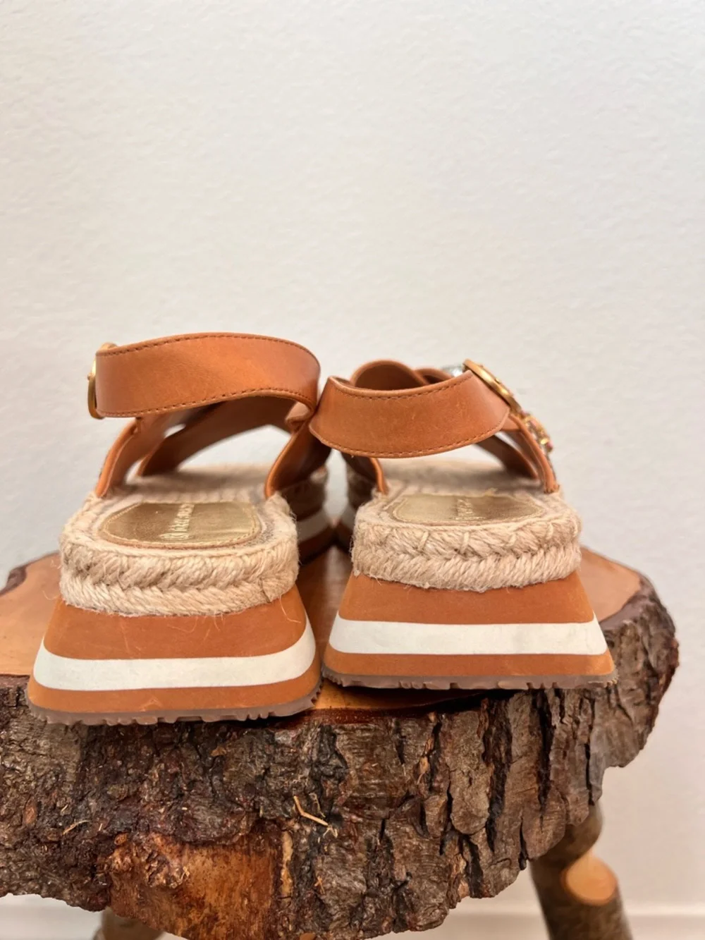 Tory Burch Brown Daisy Crystal Sandals 9.5 M in Desert Camel Open Toe Espadrille - Picture 8 of 9